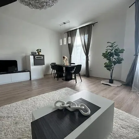 Apartament Gemuetlicher Rueckzugsort In Fuer 4 Personen #16 *